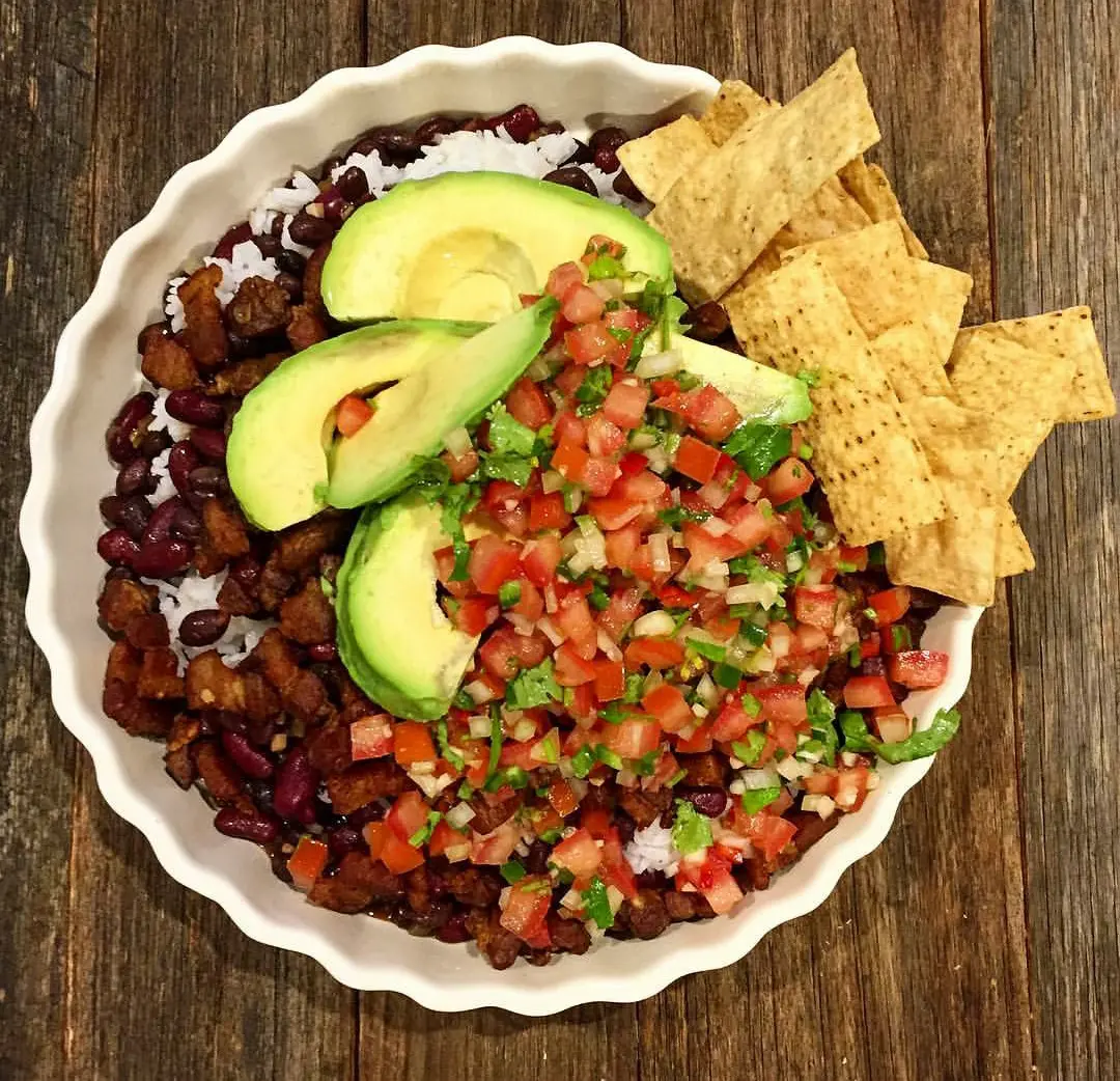 Chifrijo Costa Rican dish